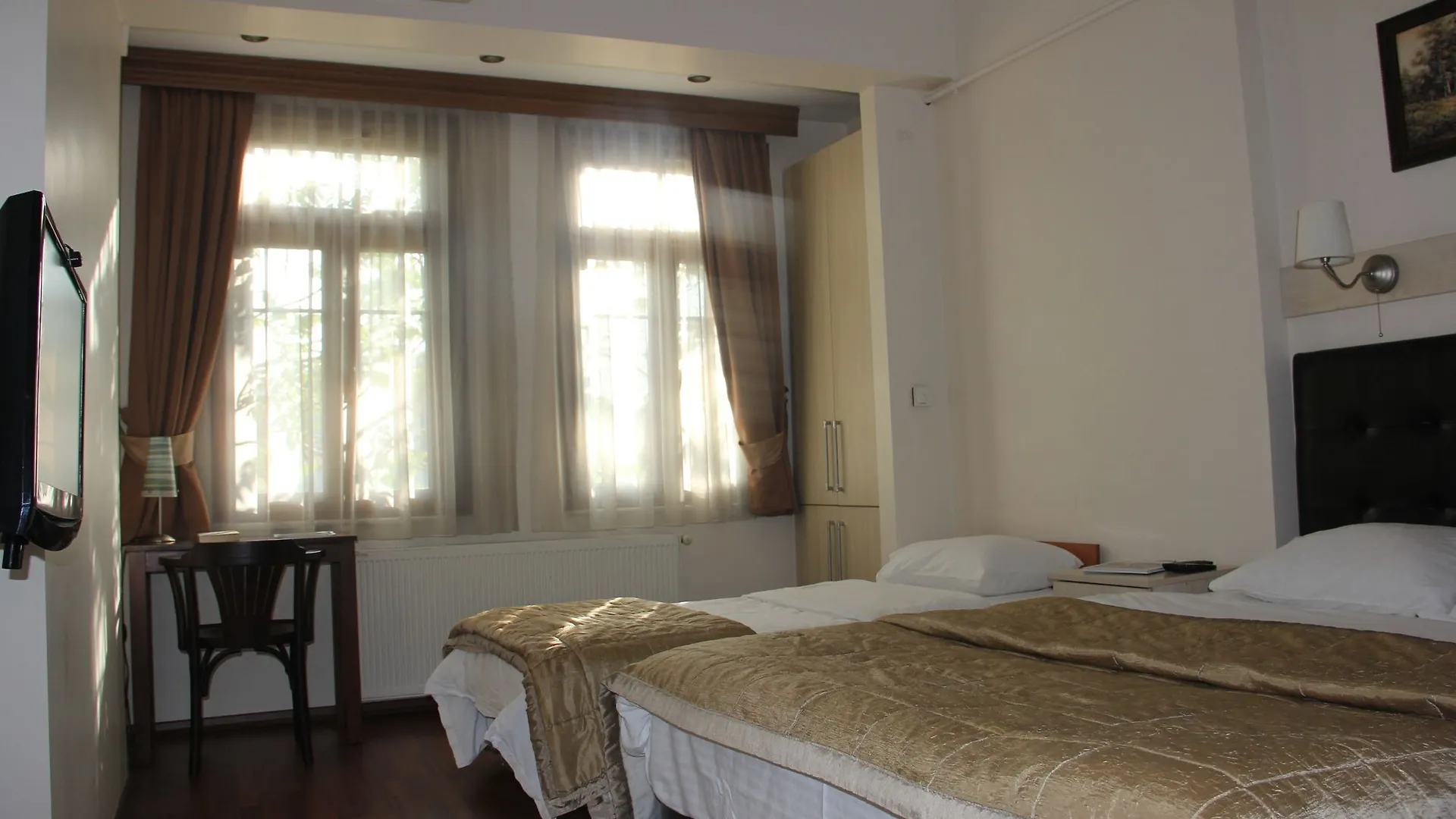 Taksim House Suites Istanbul 4*,